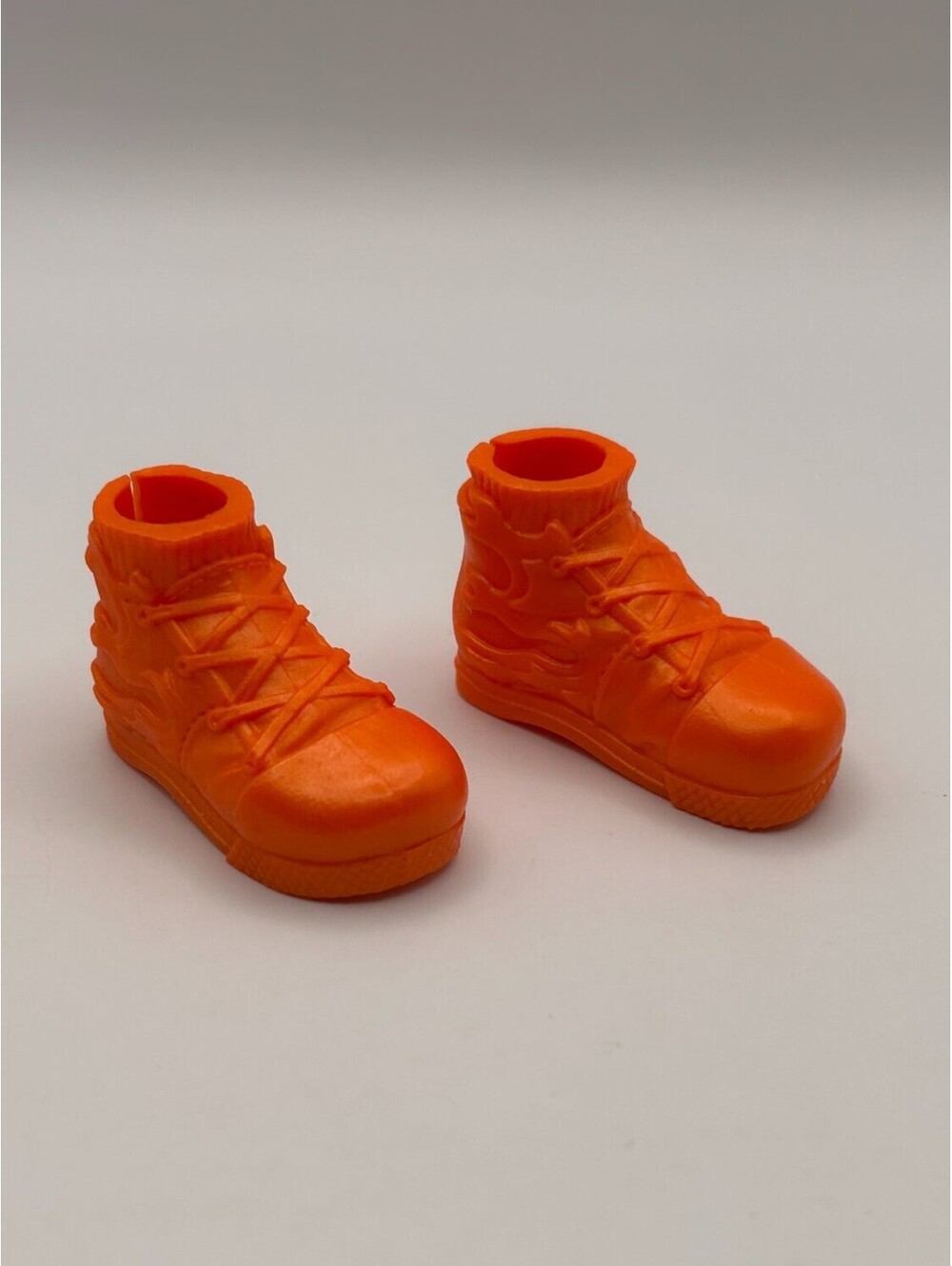 Mattel Barbie Extra Fashionistas doll high-top sneakers Orange Rear Entry Slit